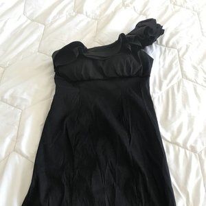 Black cocktail dress - Asymmetrical and sturdy material